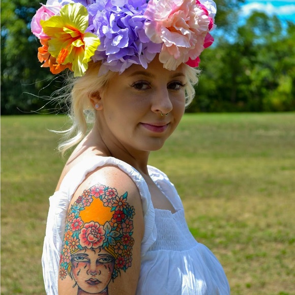 Meet your Posher, Emma - Picture 2 of 3